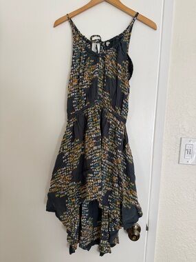 Handkerchief Hem High-Low Dress in Dark Teal Print